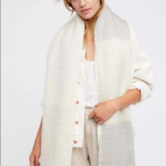 Free People Accessories - Free People scarf